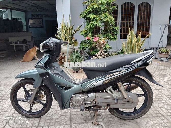 cần bán xe sir máy zin êm
