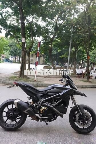 bán hyperstrada 821 về lấy vợ
