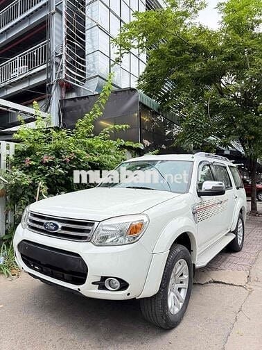 Ford Everest 2015 2.5L 4x2 MT - 81000 km