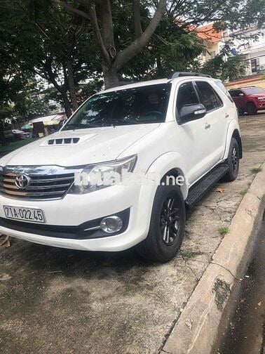 Toyota Fortuner 2015 2.5G - 120 km