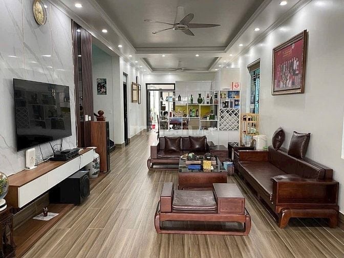 Bán nhanh, chốt liền tay nhà Phạm Văn Hai, Tân Bình , giá 3tỷ07