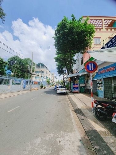 8X15 GÓC 2 MẶT TIỀN KINH DOANH ĐỈNH - LƯƠNG TRÚC ĐÀM, TÂN PHÚ