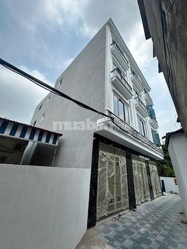 Chính chủ gửi bán nhà 4 tầng ngõ ô tô đỗ cửa ở Phụng Châu, Chương Mỹ