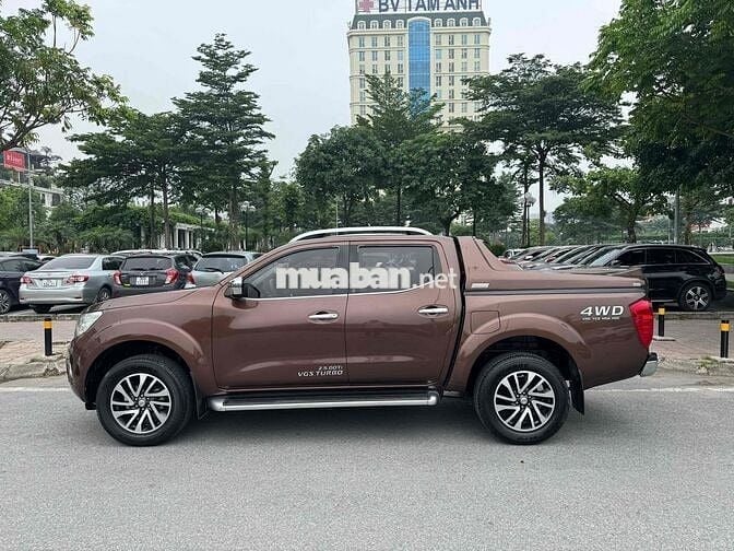 Nissan Navara 2015 VL 2.5 AT 4WD - 95000 km