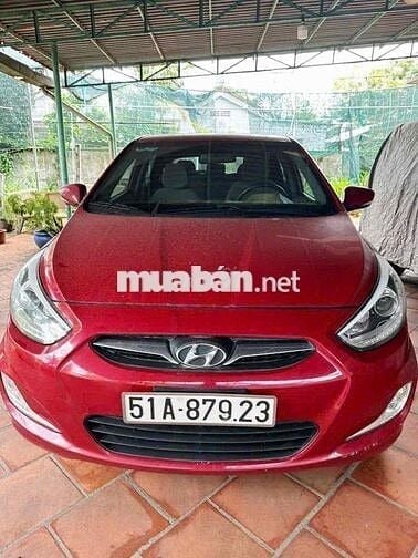 Hyundai Accent 2014 1.4 AT Hatchback - 45000 km