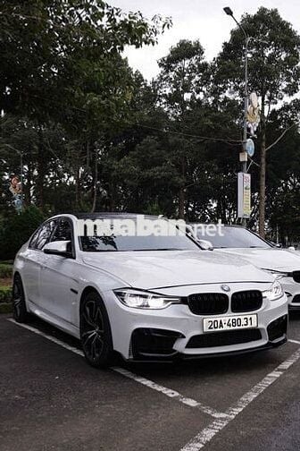 BMW 3 Series 2014 320i - 80000 km xe full đồ chơi