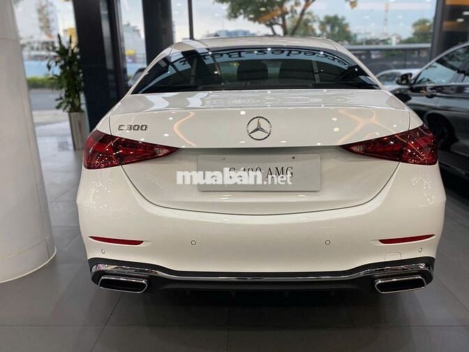 Mercedes Benz C Class 2025 C300 AMG