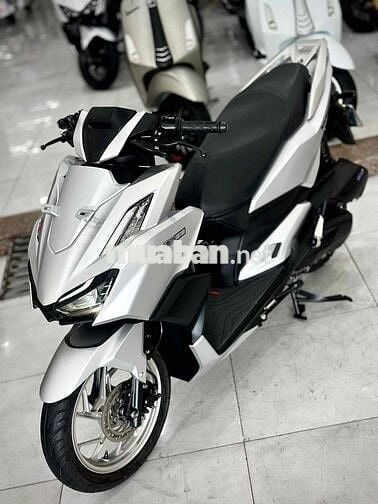 Vario160 2022 Lướt màu đẹp ( Hỗ trợ Trả GÓP )