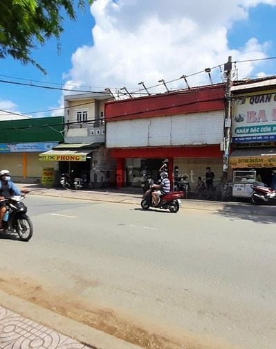 Nhà cho thuê MT 1438B Phạm Thế Hiển P5 Q8 . DT : 8m ×16m , nở hậu 9m