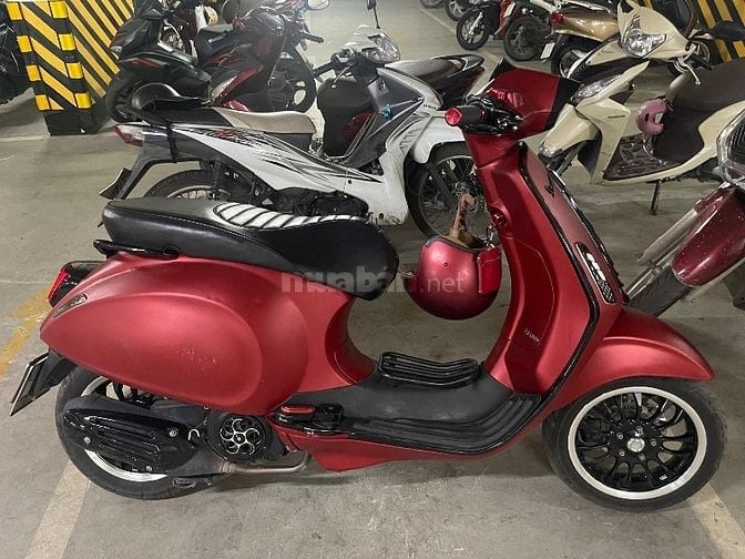 Cần bán xe Vespa chính chủ 2020