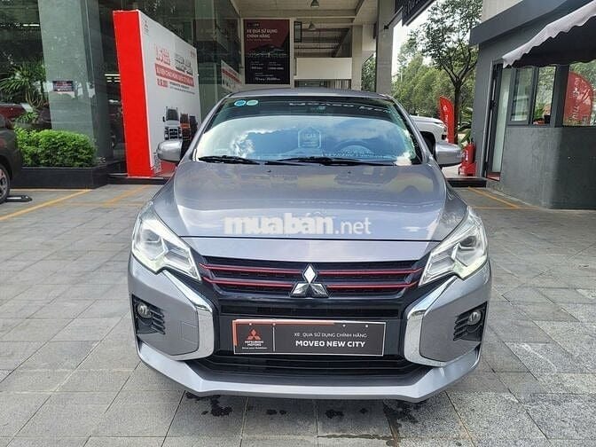 Mitsubishi Attrage 2023 Premium 1.2 CVT - 32000 km