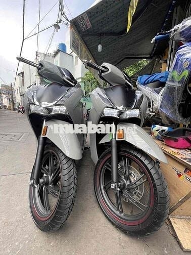 SH350i Máy Thái 2022 Xám Xi Măng lướt 3000km 31486