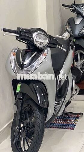 Sh mode 2020. Giá 49.tr 500k... Nguyên rin. 09