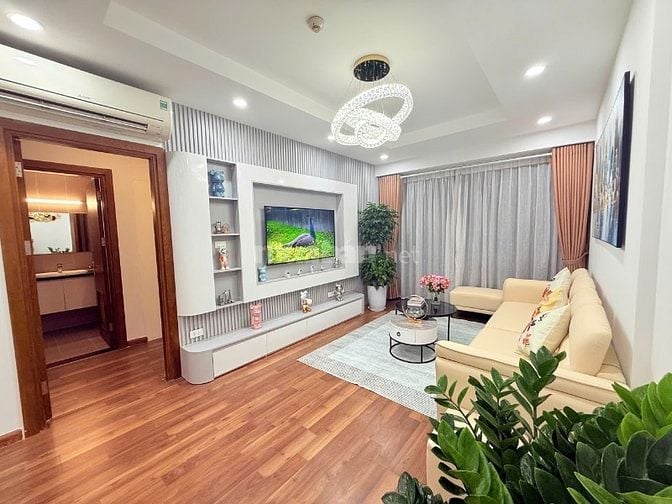 Căn hiếm-Giá tốt- 2 ngủ Goldmark City-Full nội thất 