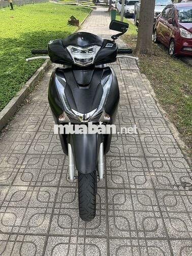 Xe Sh 125i đời 2018 màu đen