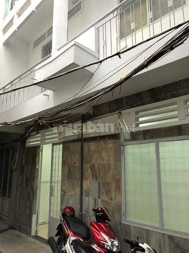 Cho thuê nhà hẻm 2m(XM) Trần Quang Khải, P. Tân Định, Q.1 giá 10tr