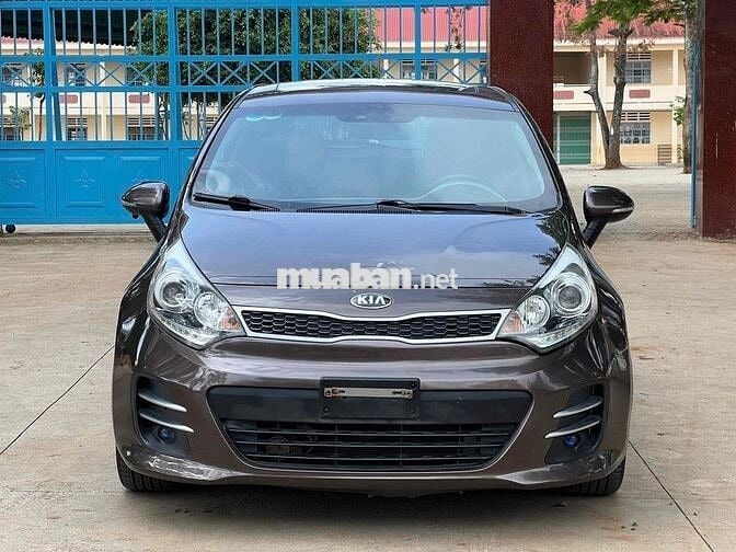 Kia Rio 2015 1.4 AT Hatchback - 109000 km