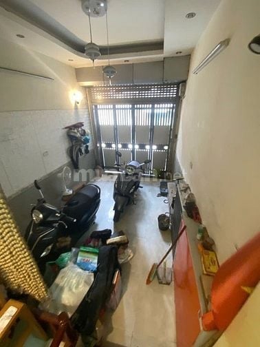CHO THUÊ NHÀ NGUYÊN CĂN NHÀ GẦN TRƯỜNG CẤP 1,2,3 GẦN CHỢ