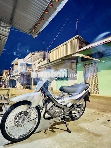 Xipo 110 dọn phong cách bụi đời chợ lớn