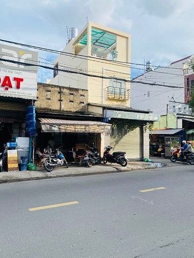 Bán nhà mặt tiền rộng rẻ (4,7x23) 768 Phạm Văn Chiêu P15 Gò Vấp