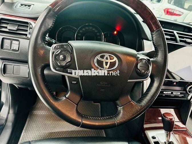 Toyota Camry 2014 2.5Q