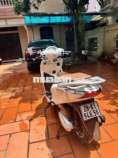 mình cần bán xe lead trắng 2021 tại long biên