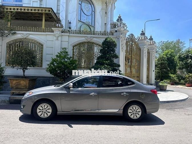 Nhà bán xe Avante 2013 đi ít giữ kĩ như mới