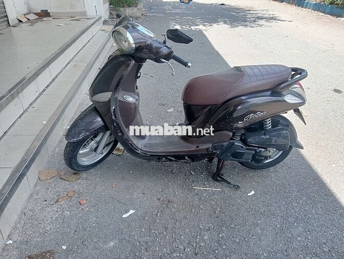 Về quê bán xe tay ga