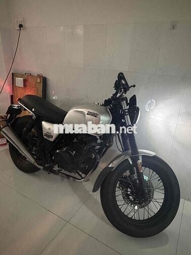 brixton cafe racer 150 bạc