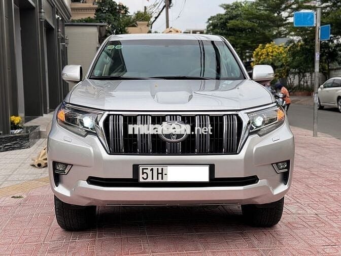 LandCruiser Prado một chủ từ đầu model 2020