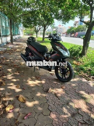 Cần tiền trang trãi viện phí gia đình em cần bán