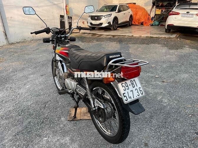 win100 máy zin êm, xe chất đẹp.