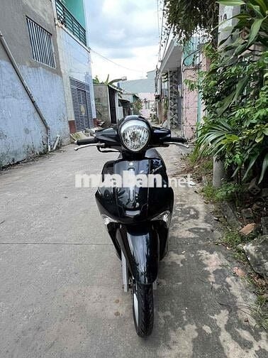 Cần bán xe Janus 2018 . Giấy tờ đầy đủ giao cccd