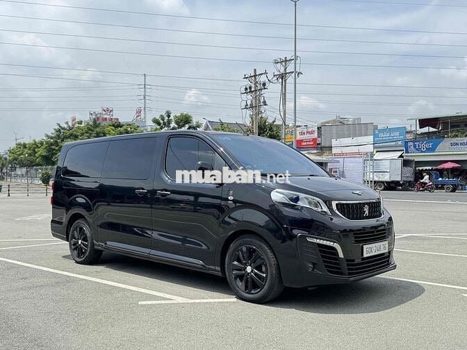 Peugeot Traveller 2019 Luxury odo 5v
