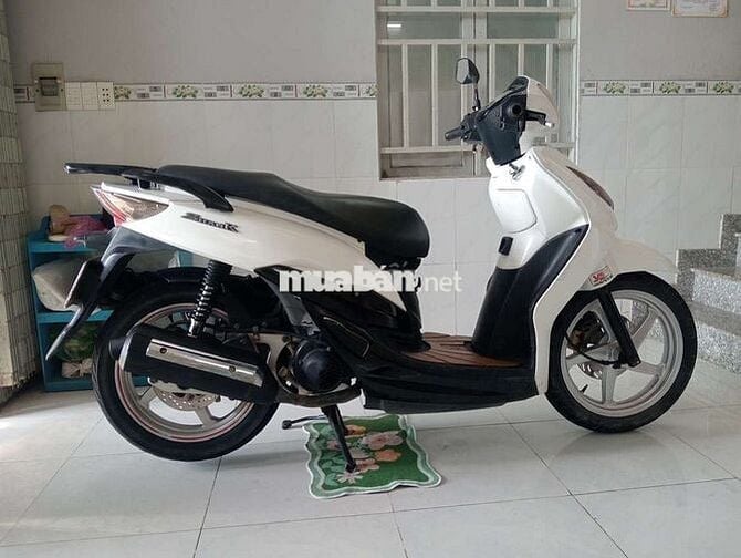 Gia đình Cần bán xe Sh SYM  còn mới Rin nguyên bản