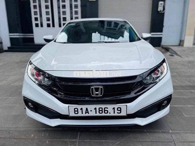 Honda Civic 2019 1.8E - 70000 km