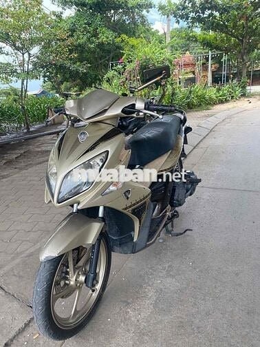 cần bán chiếc novou tứ