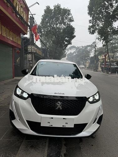 Peugeot 2008 1.2AT Active 2022