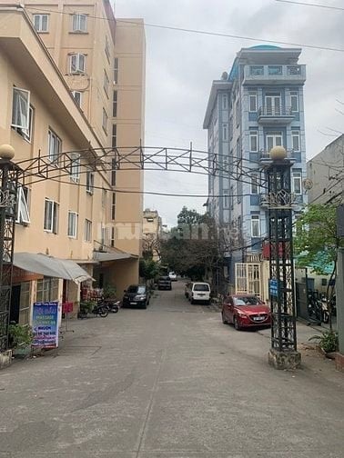 BÁN NHÀ NGUYỄN KHOÁI – HAI BÀ TRƯNG – 90m² – Ô TÔ VÀO NHÀ