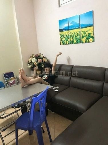 Cho thuê nhà ngõ 139 Nguyễn Ngọc Vũ, Cầu Giấy 30m x 5T giá 10 triệu,  