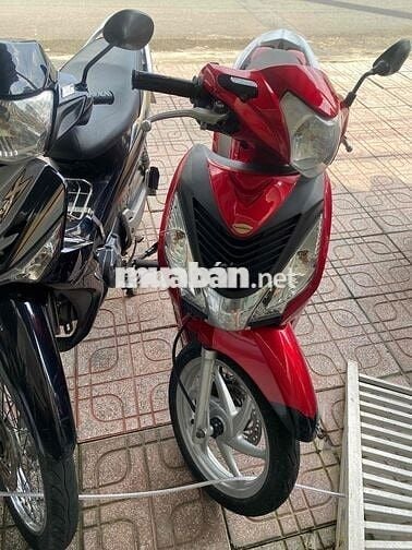 Visson 2016 màu đỏ bsố TPHCM chính chủ