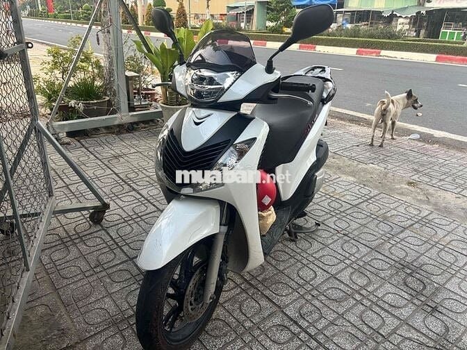 SH 125- lên full áo Ý