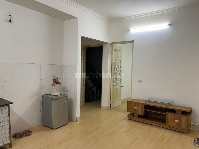 Mời thuê tầng 4 (thang bộ) số nhà 21/148 Trần Duy Hưng