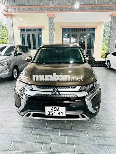 Mitsubishi Outlander 2020 Premium 8000Km Siêu Mới
