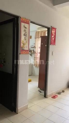 CẦN CẦN 1 NỮ Ở GHÉP CHUNG CƯ 2 PHÒNG NGỦ