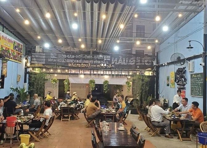Cho thuê nhà mặt tiền Đường số 21, P.8, Q.Gò Vấp+ Diện tích: 9m x22m