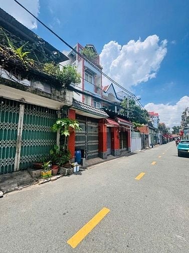 BÁN ĐẤT TẶNG DÃY TRỌ – NỞ HẬU – KINH DOANH VIP – ĐƯỜNG LÊ THỊ HOA,