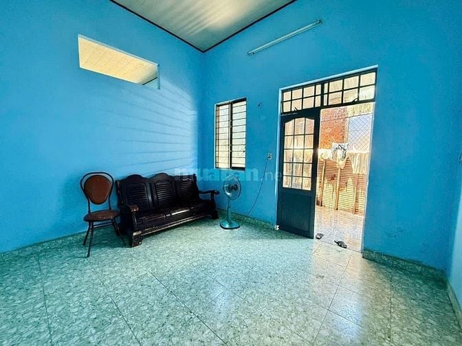 Bán đất tặng 2 nhà gác lửng kiên cố – Mặt tiền 6m – Giá chỉ 3.79 tỷ