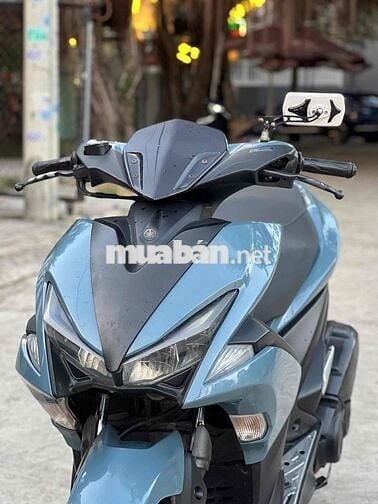 Xe yamaha NVX 2018 màu xám xi măng mới 98 % len ke