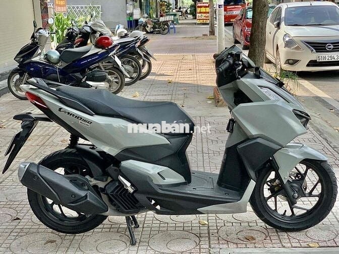 Cần để lại chiếc Vario 160 biển TP.HCM đời 2022
